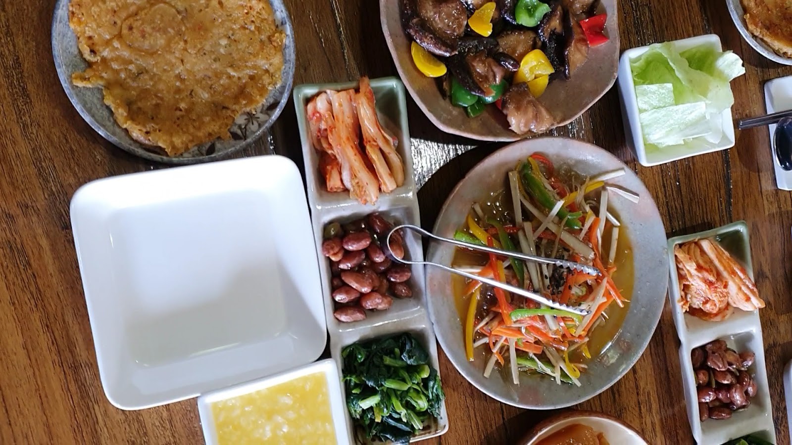 Maji: food & drinks