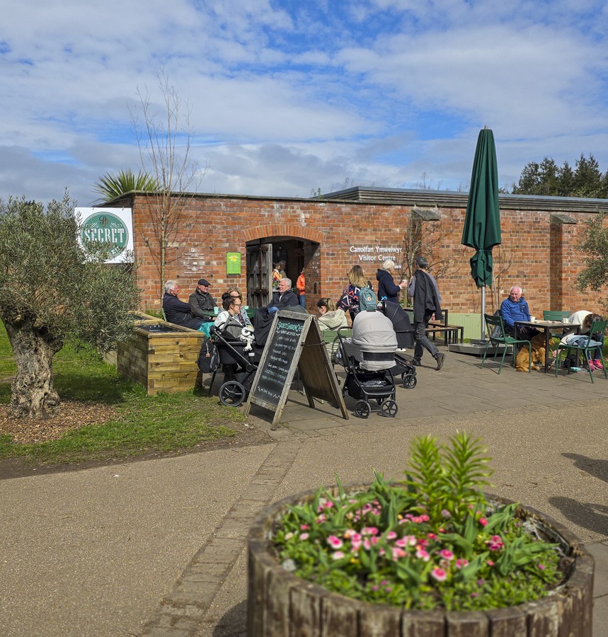 The Secret Garden: the place