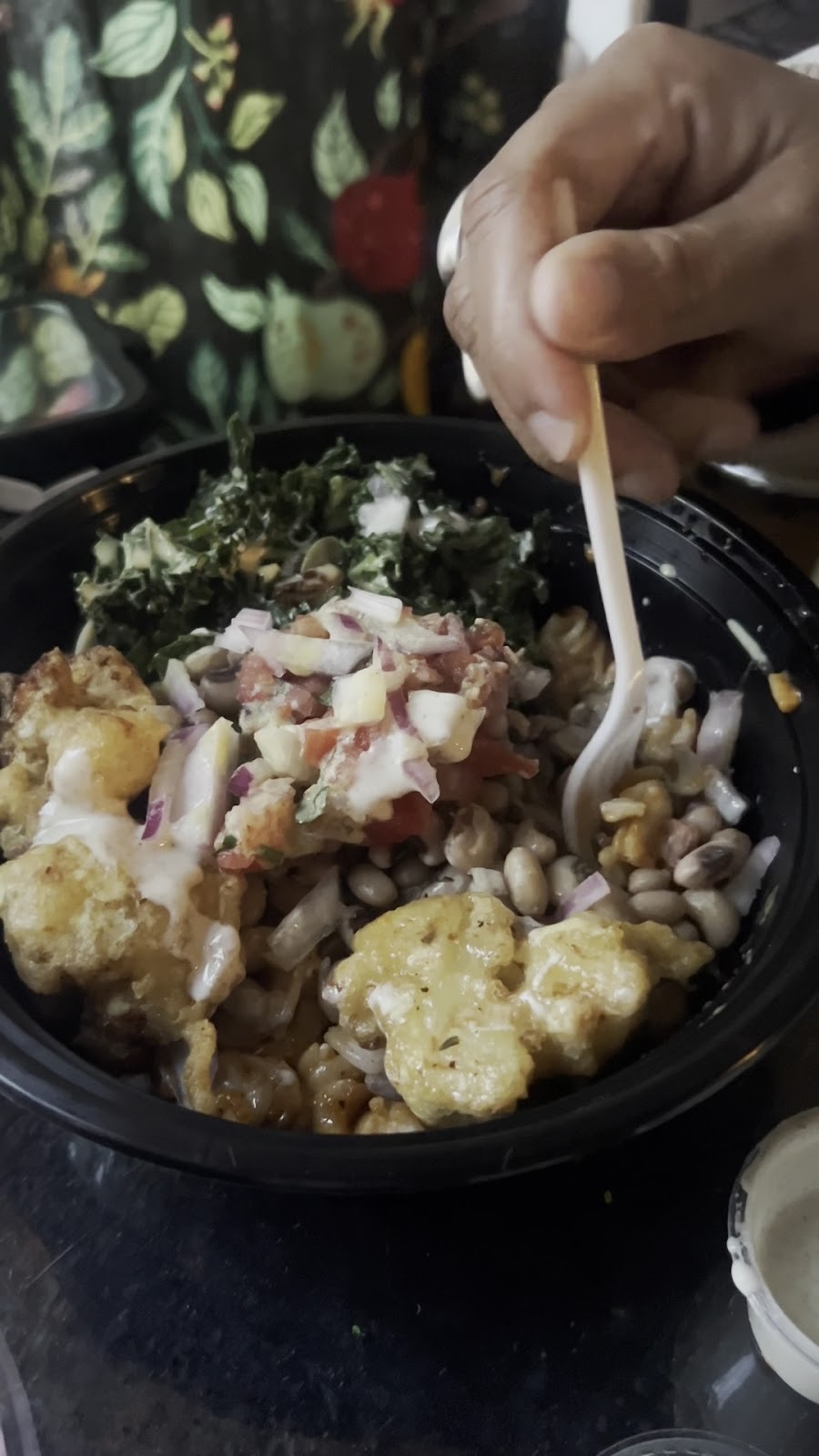 Baba's Vegan Cafe: food & drinks