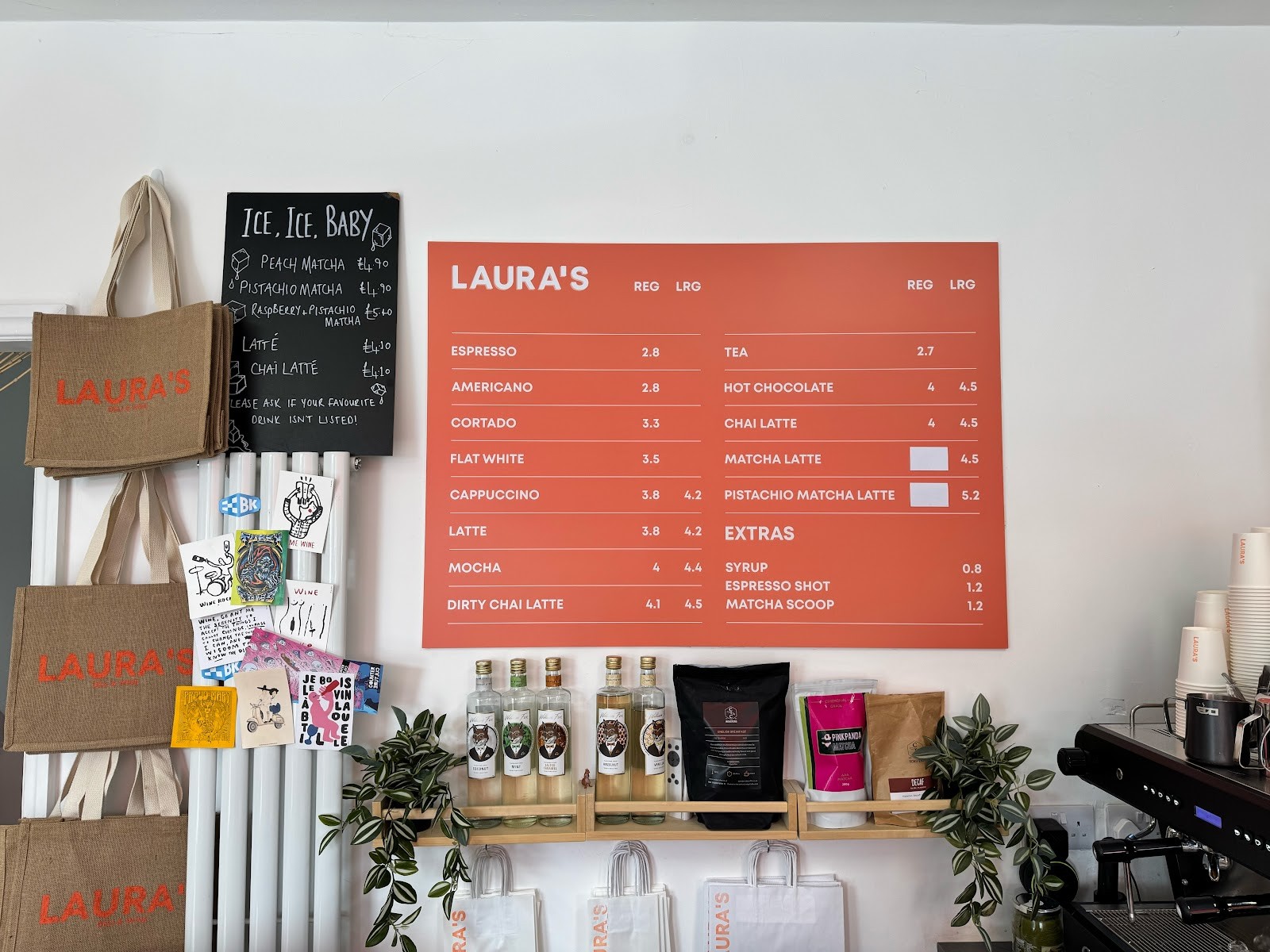 Laura's Deli & Wine: the place