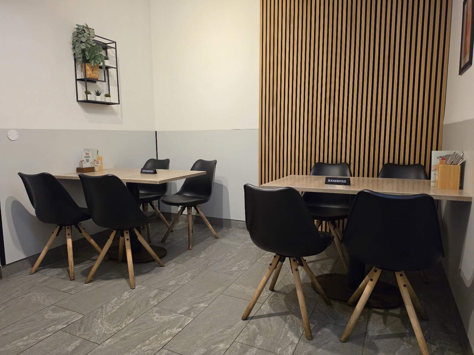 Restaurant Mahlzeit: the place