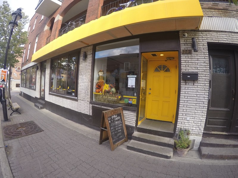 Happy Cat Cafe: photo