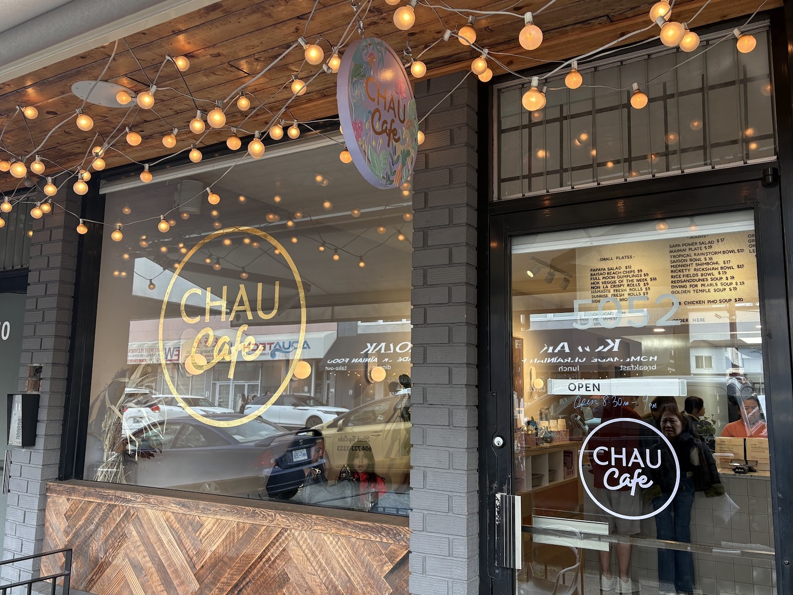 Chau Cafe: the place