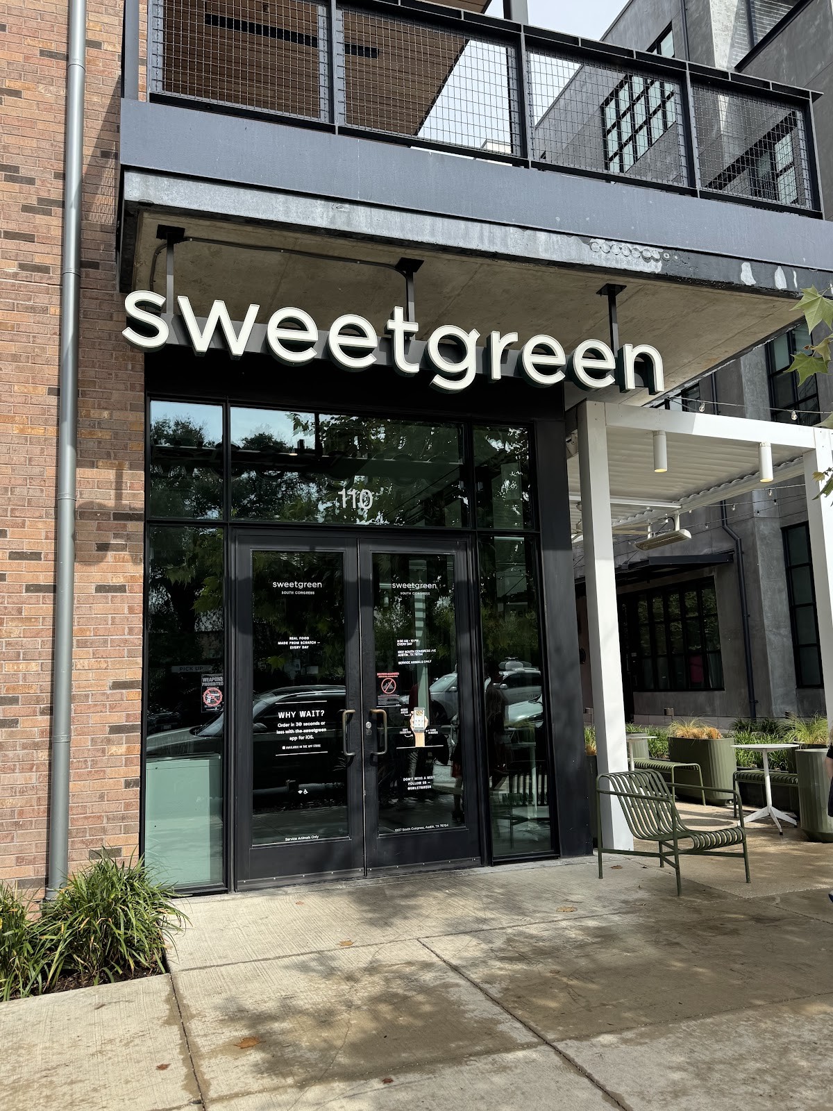 sweetgreen - Healthy Salads, Wraps, and Bowls: the place