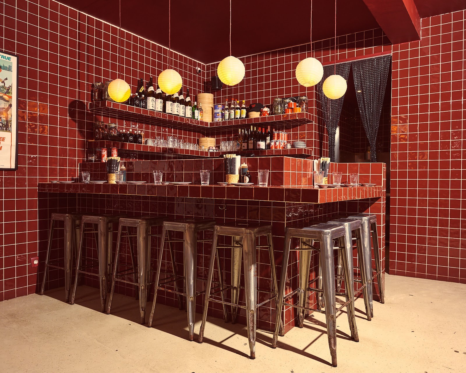 Madam Bō: the place
