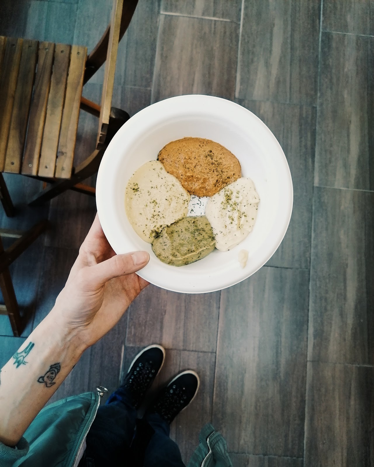 Victory Lap Vegan Bar: food & drinks