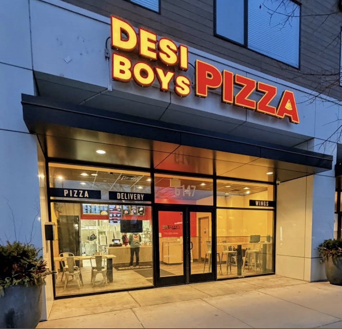 Desi Boys Pizza: the place