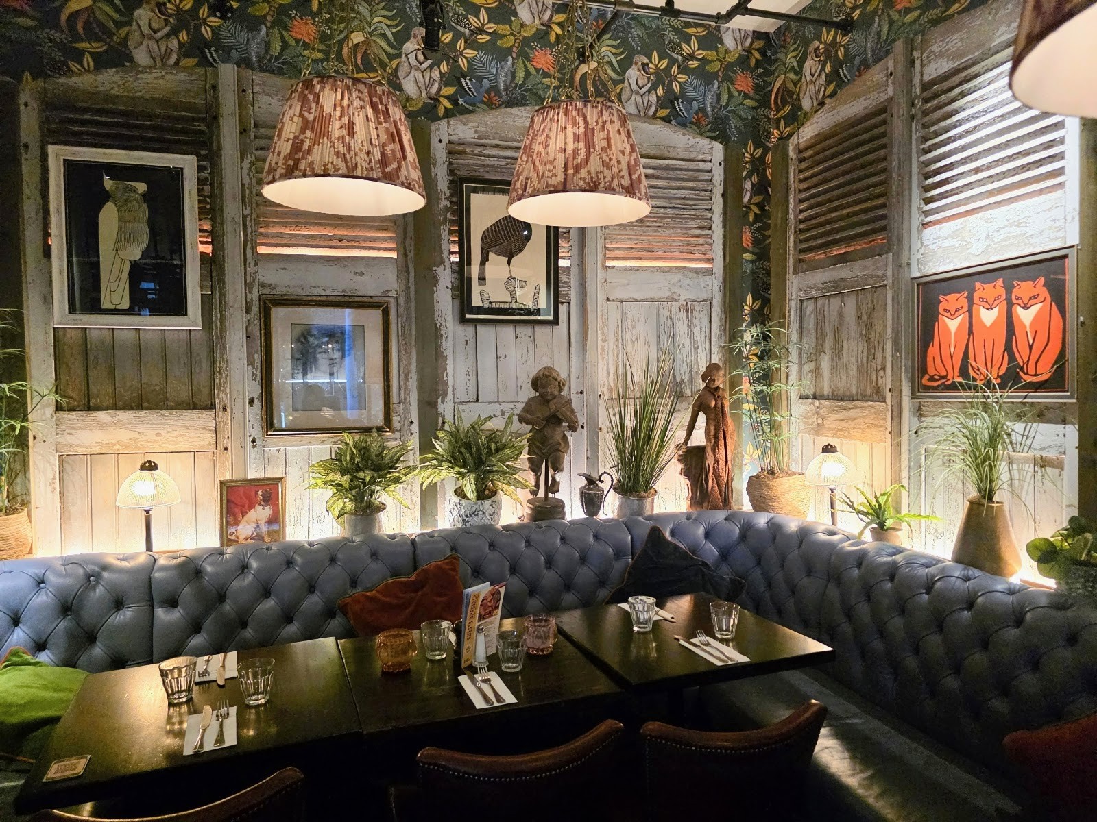 Bill's Spinningfields Restaurant: the place