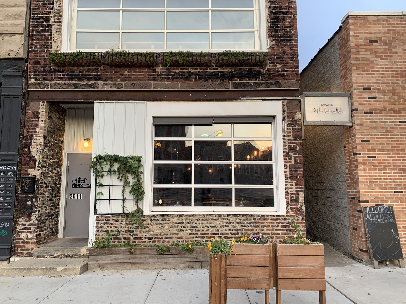 Alulu Brewery and Pub: the place