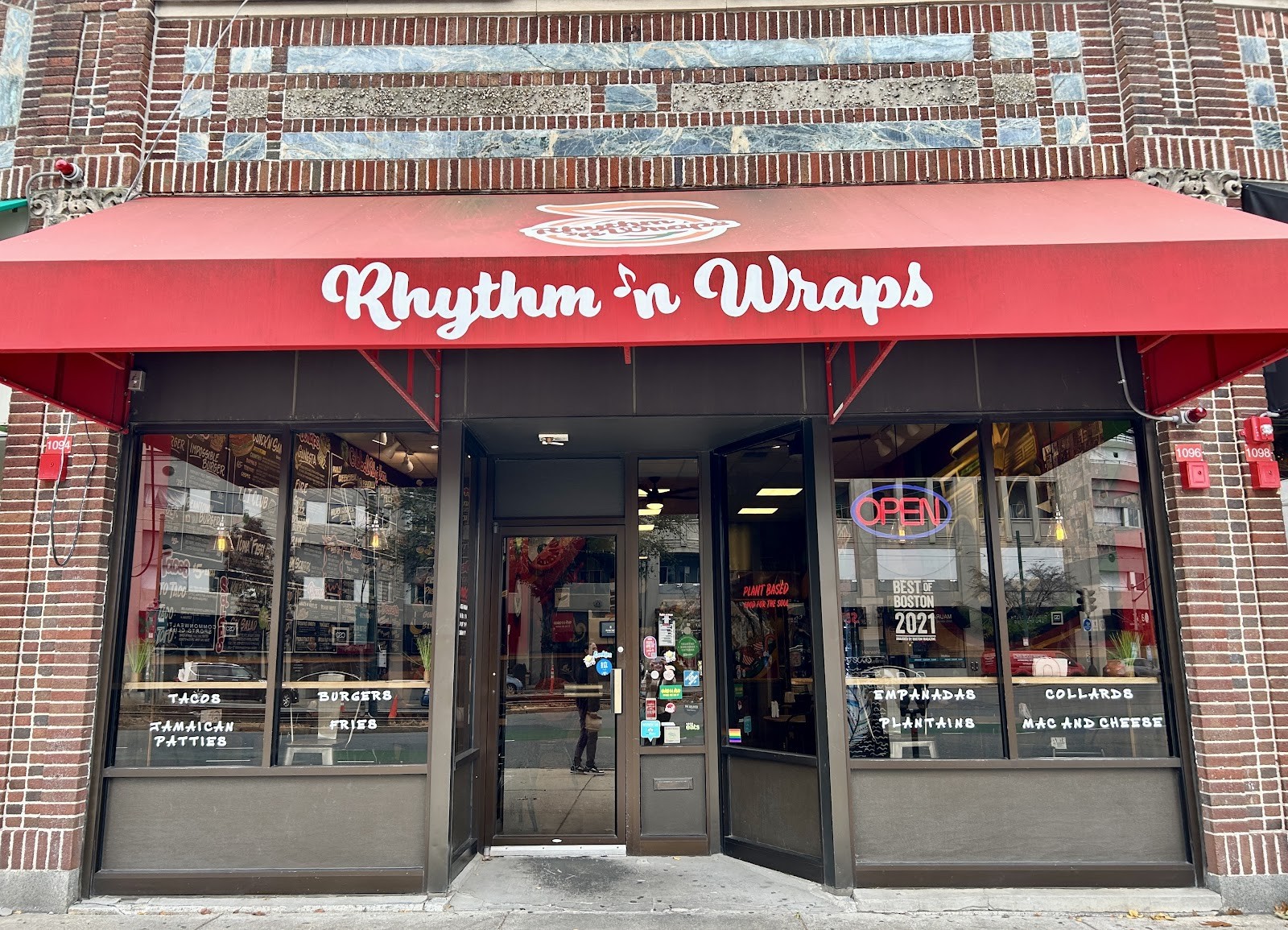 Rhythm 'n Wraps: the place