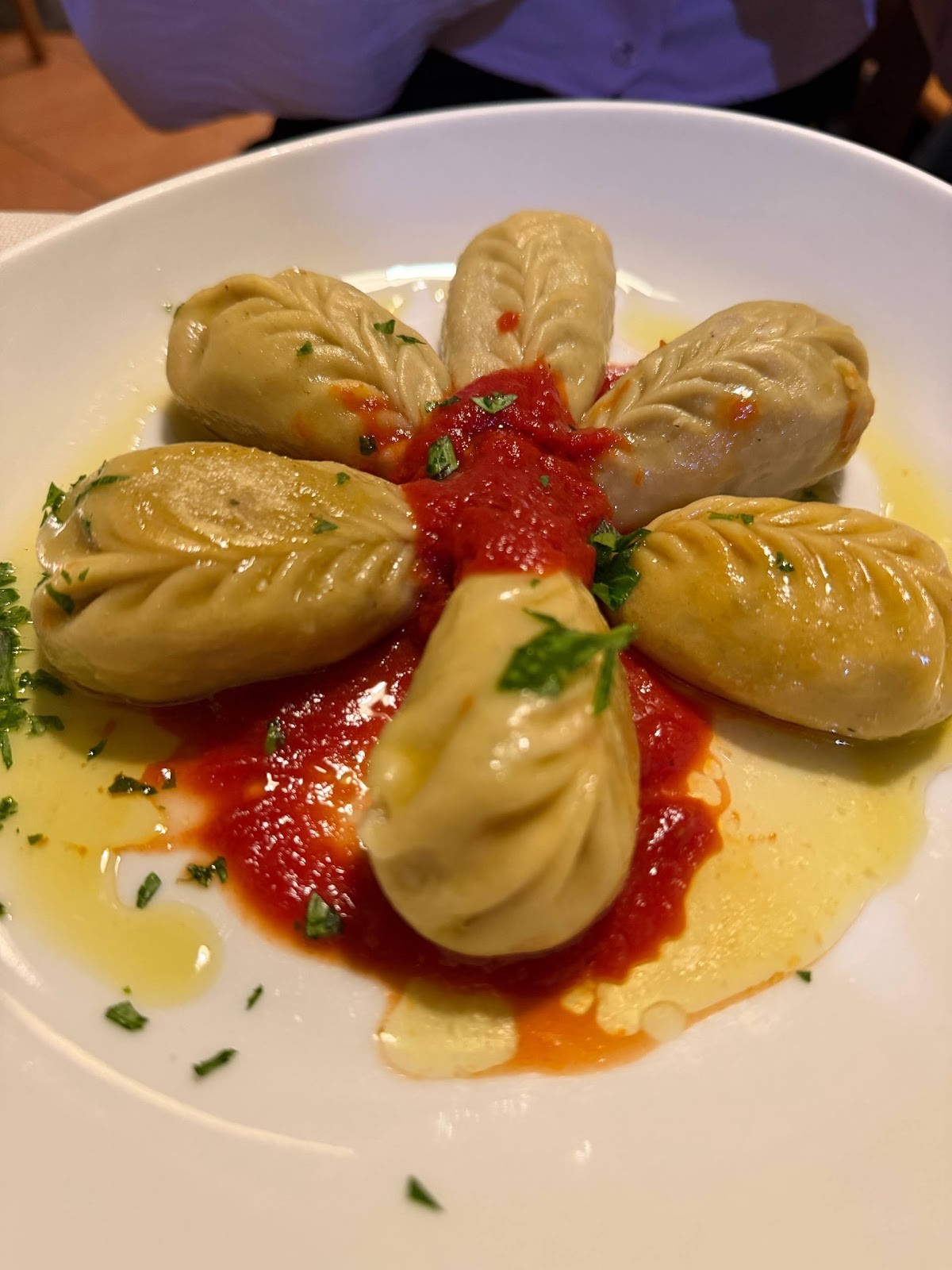 Mezzaluna: food & drinks