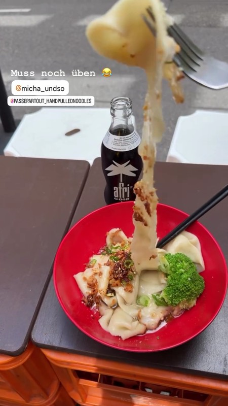 passepartout hand-pulled noodles: photo