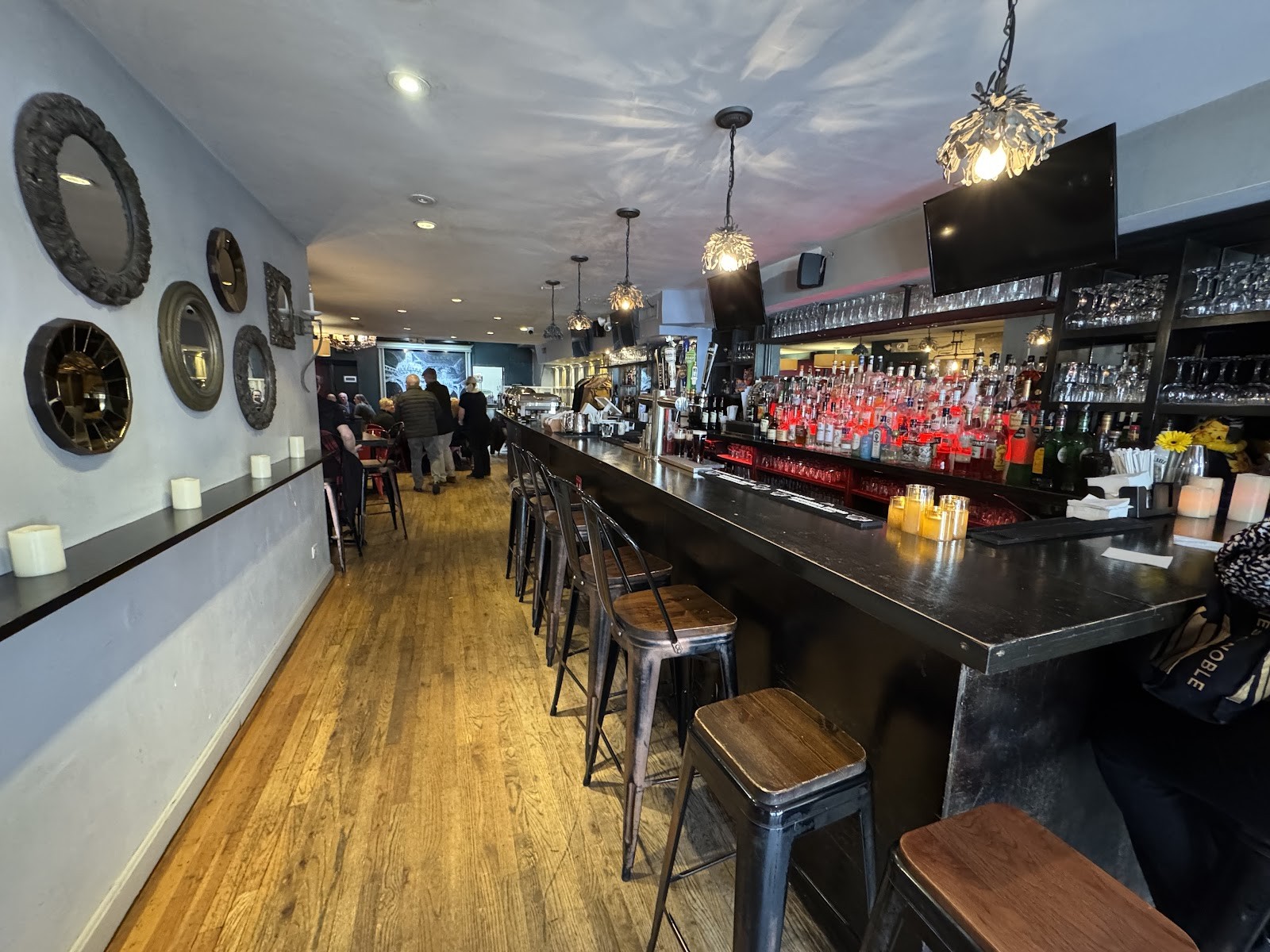 Mary O's: the place