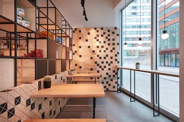 Lebkov & Sons Zuidas: the place