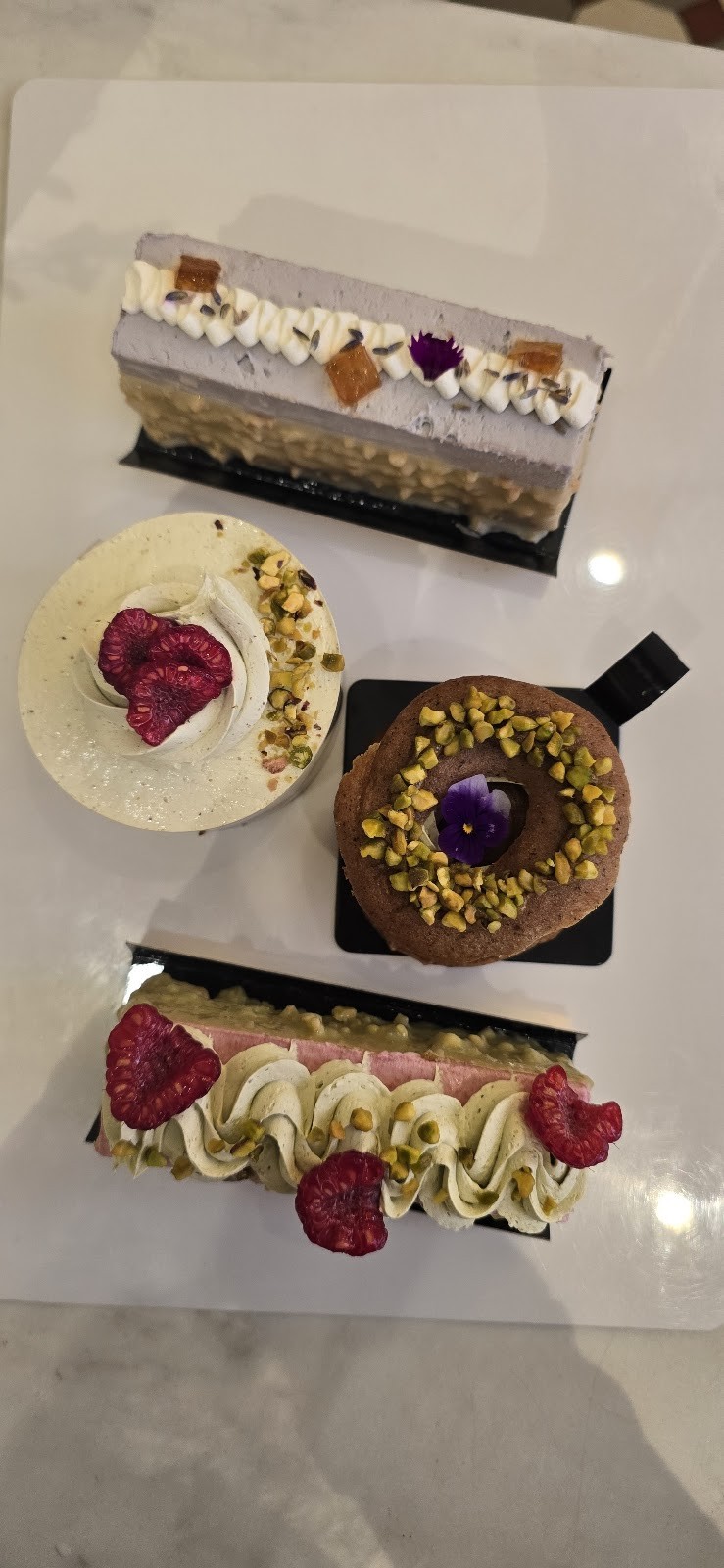Jo and Nana Cakes: food & drinks