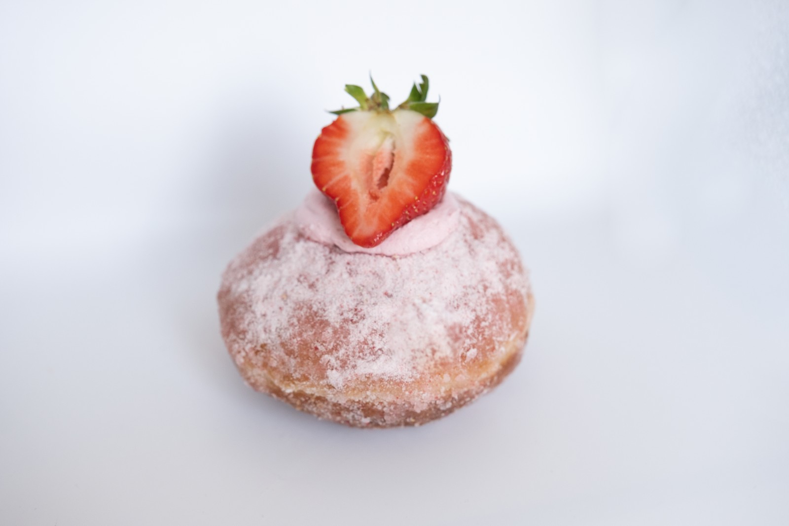 Nados Donuts: food & drinks