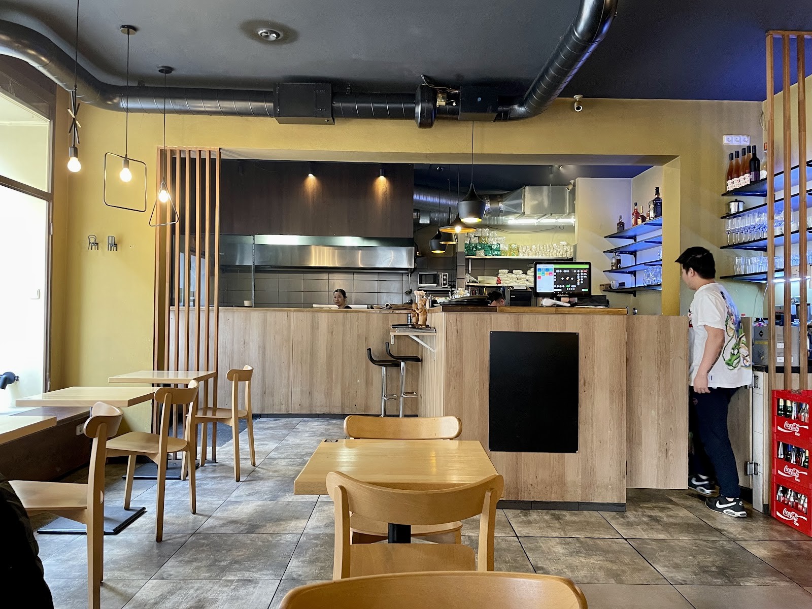 Restaurace Cloverleaf: the place