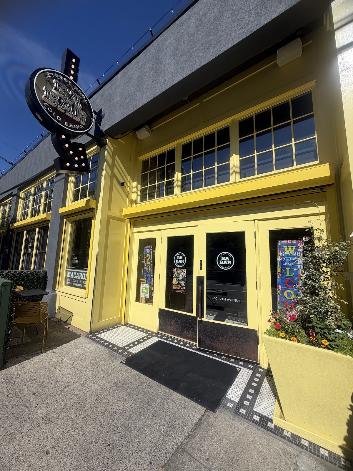 Ba Bar Capitol Hill: the place