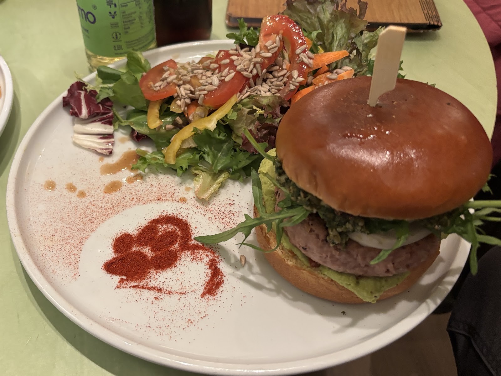Katzentempel Munich: food & drinks