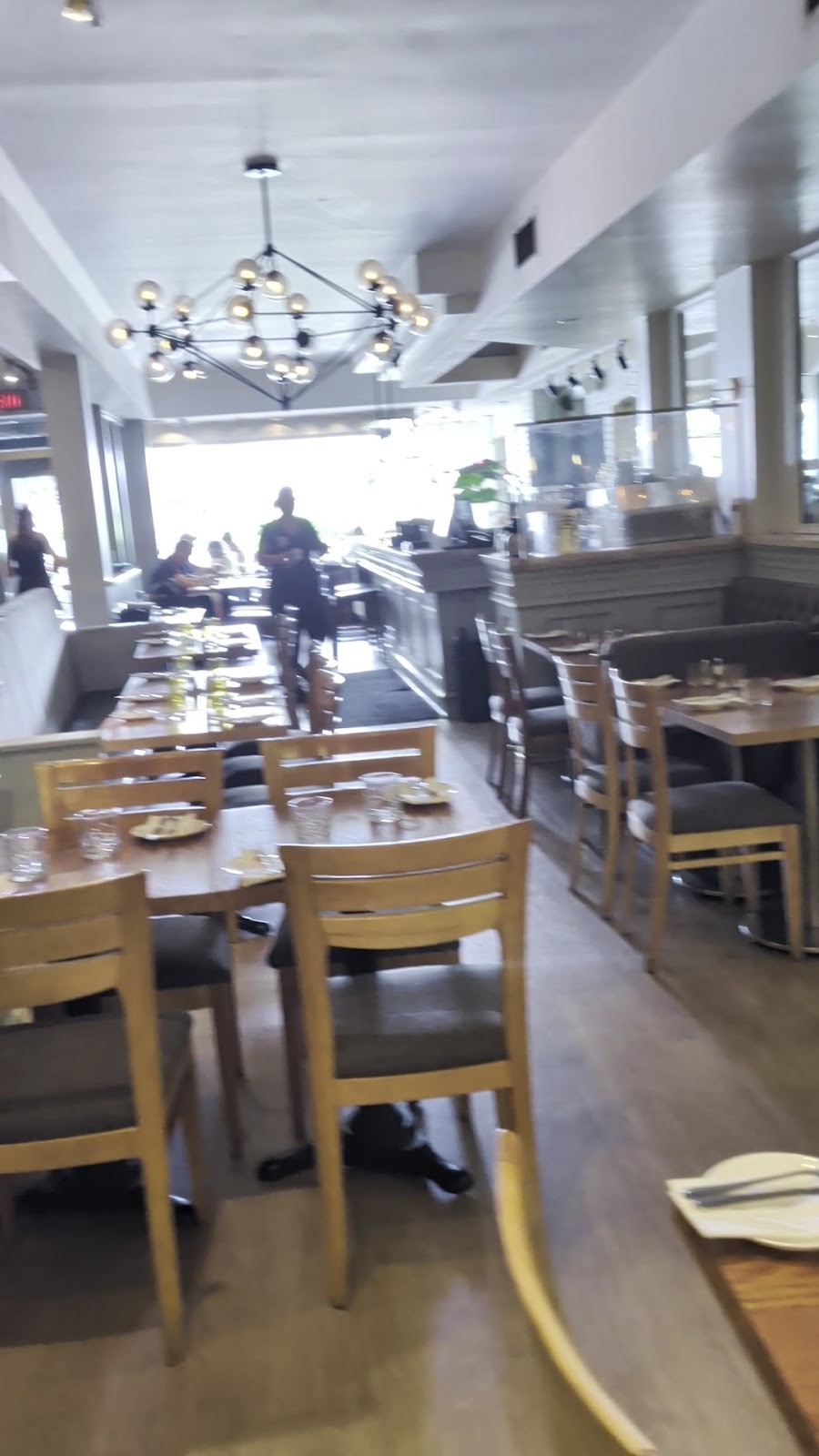 IL FORNELLO on Danforth: the place