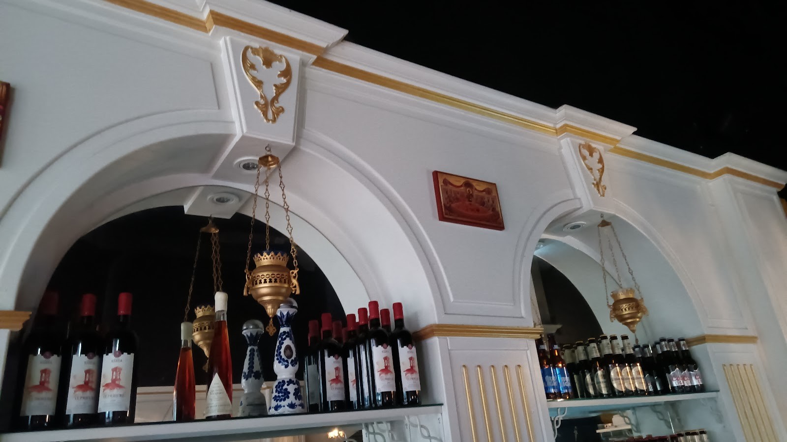 Habibi Restaurant: the place