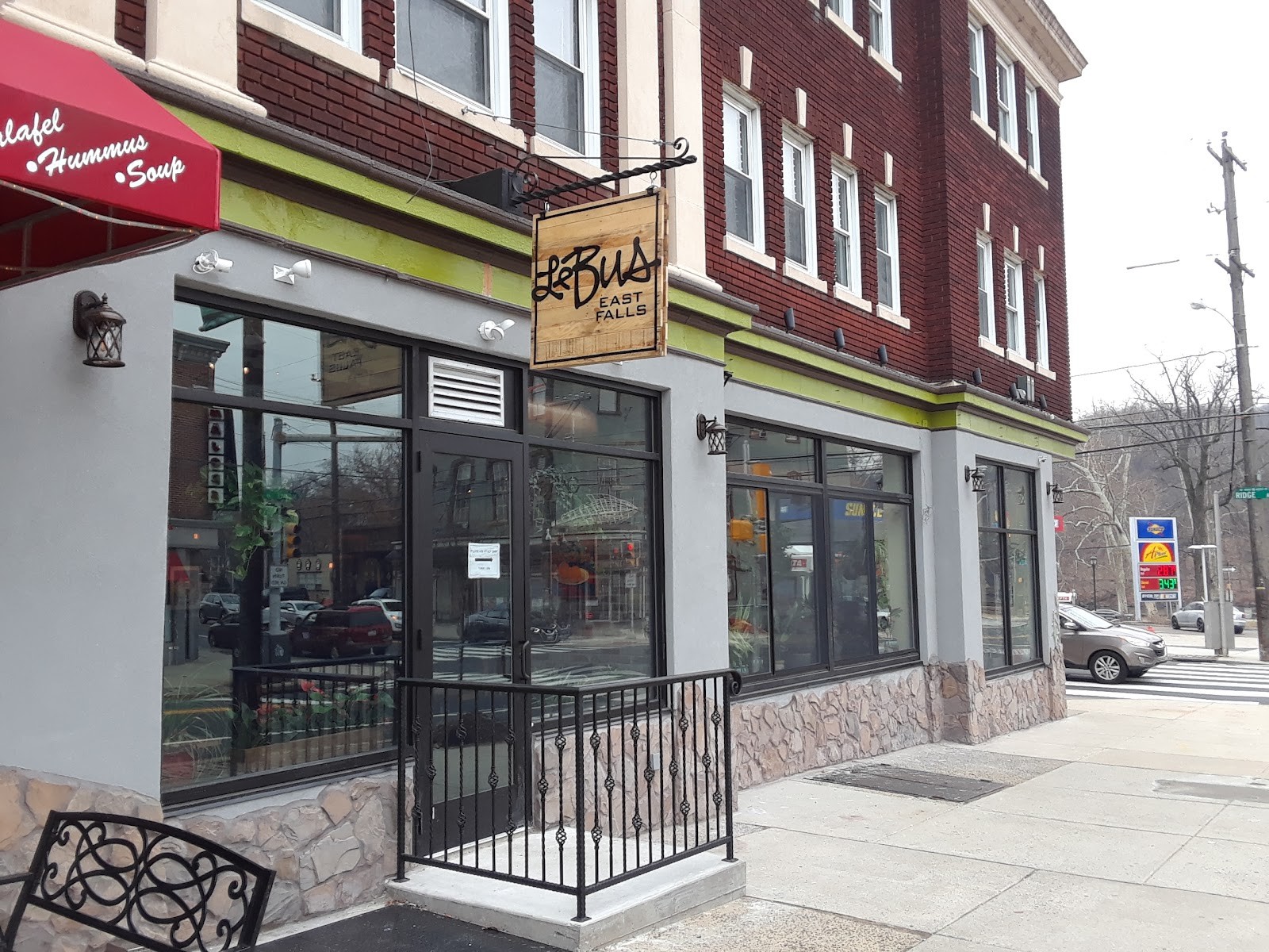 LeBus East Falls: the place