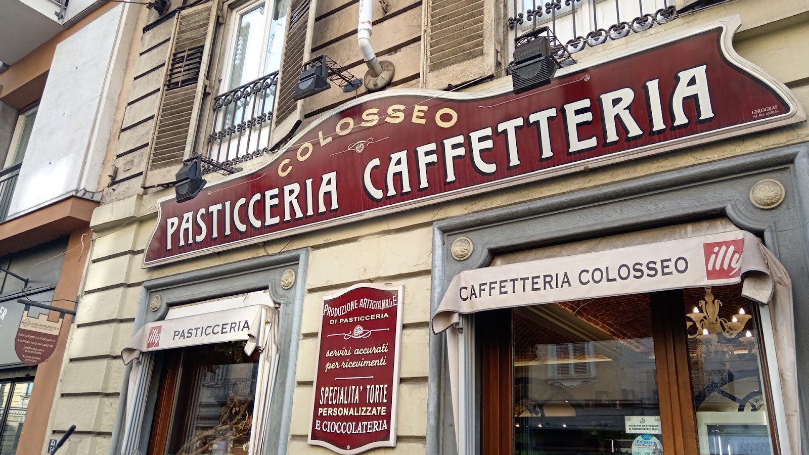 Pasticceria San-Salvador: the place