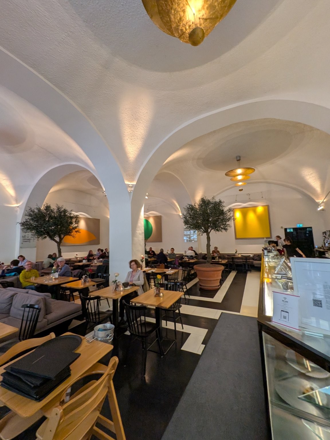 Prinz Myshkin: the place
