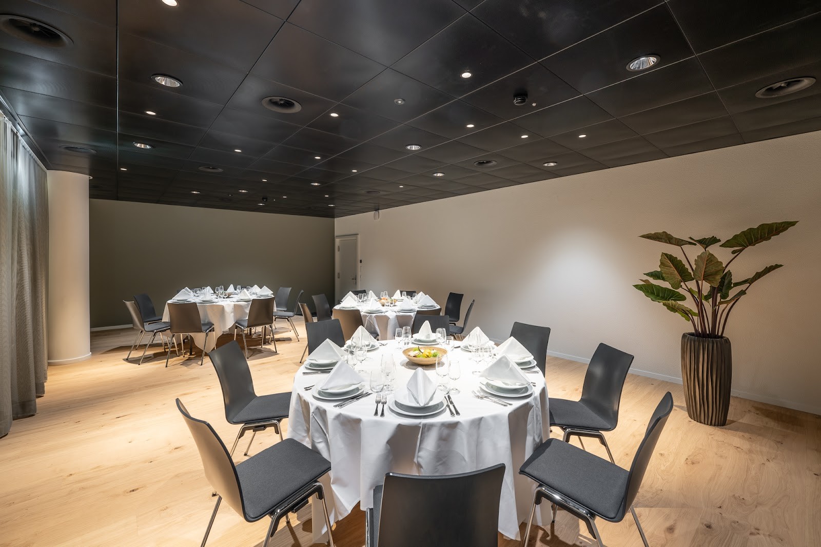 Hotel Spirgarten: the place
