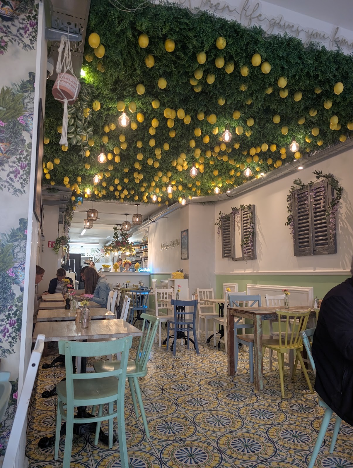 Café Caprista: the place