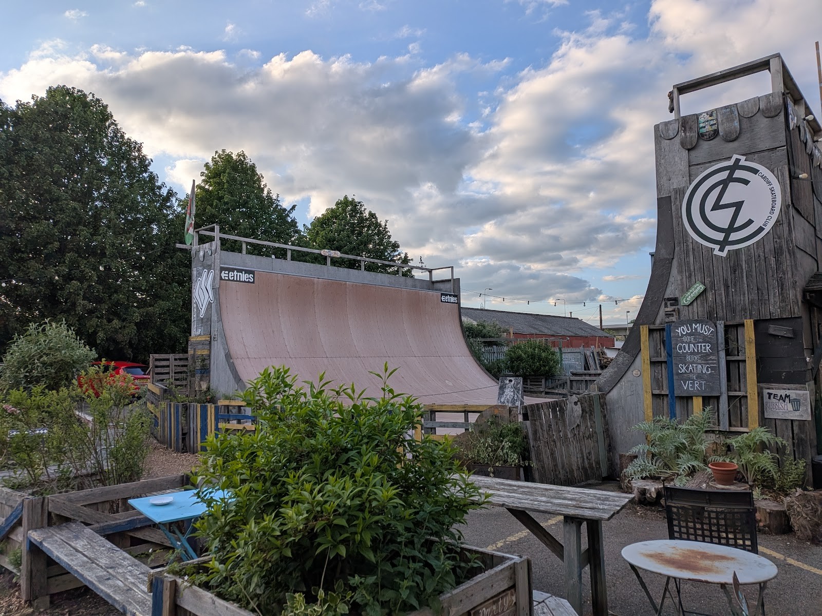 Spit & Sawdust: the place