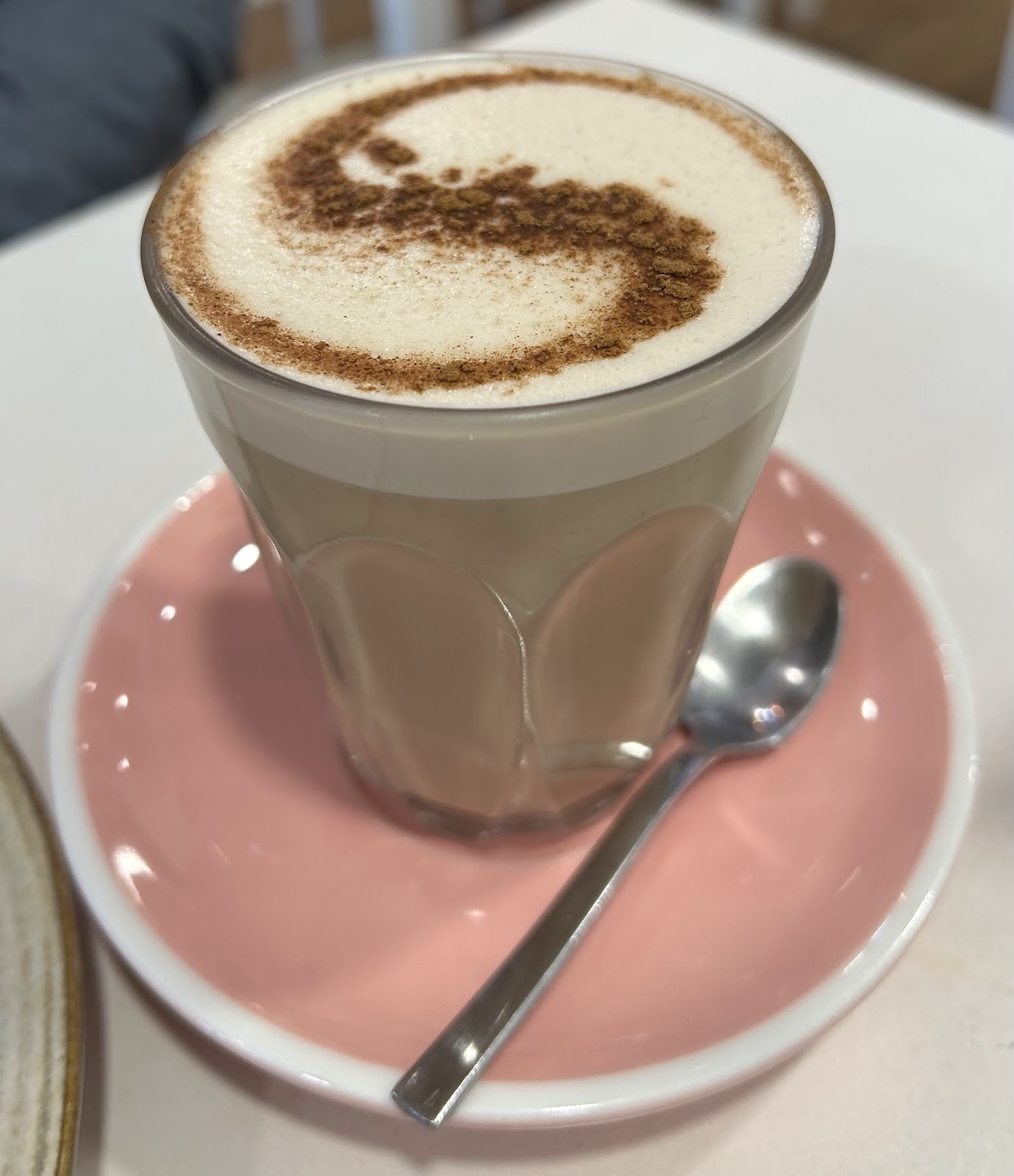 LET IT BLOOM - Specialty Coffee n' Brunch: food & drinks