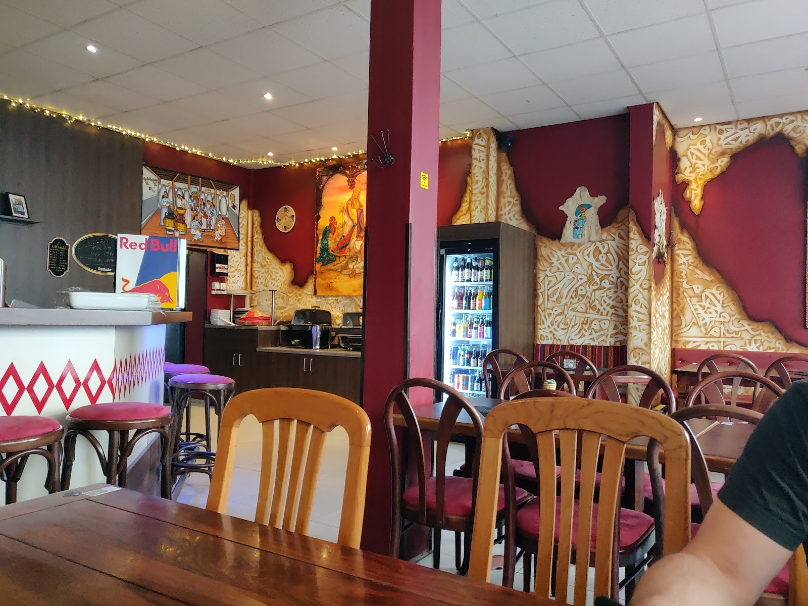 Elsa's Restaurant & Bar: the place