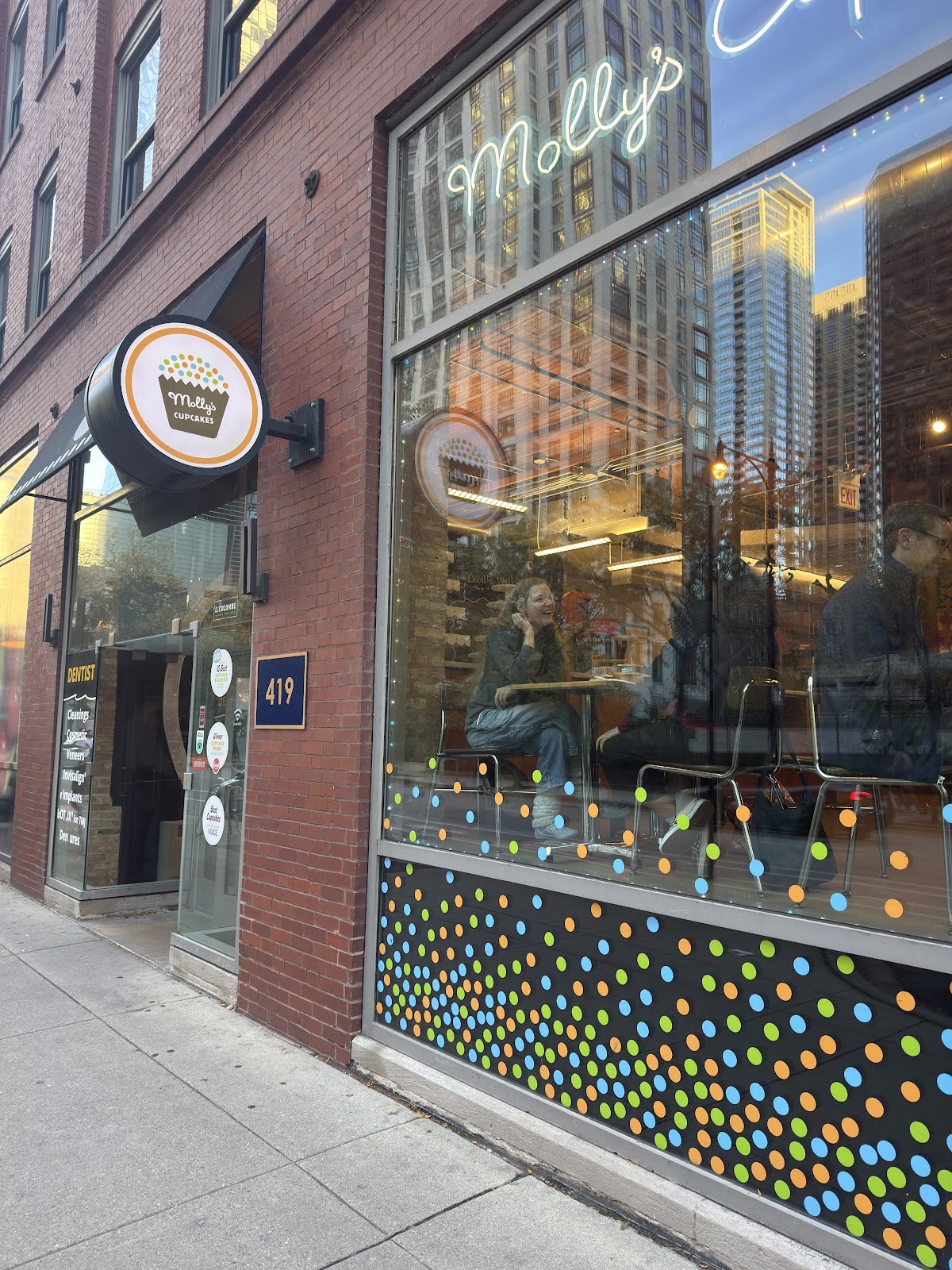 Molly's Cupcakes: the place