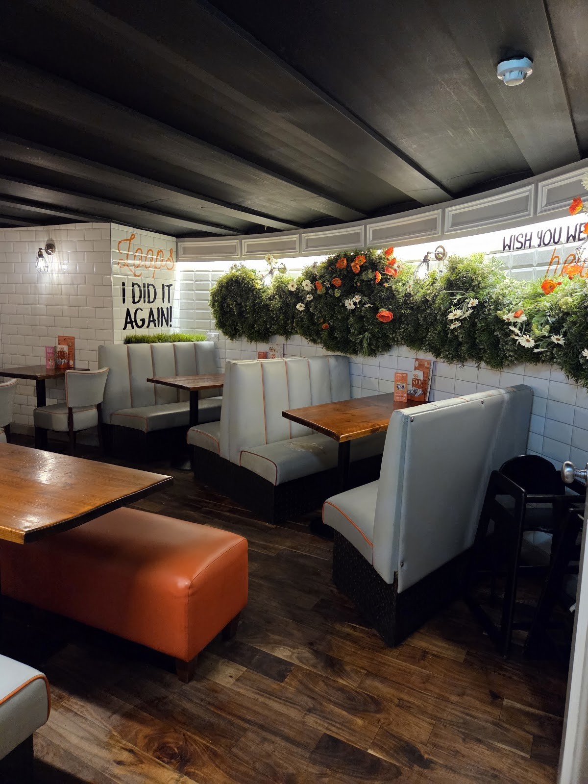 Loop & Scoop: the place