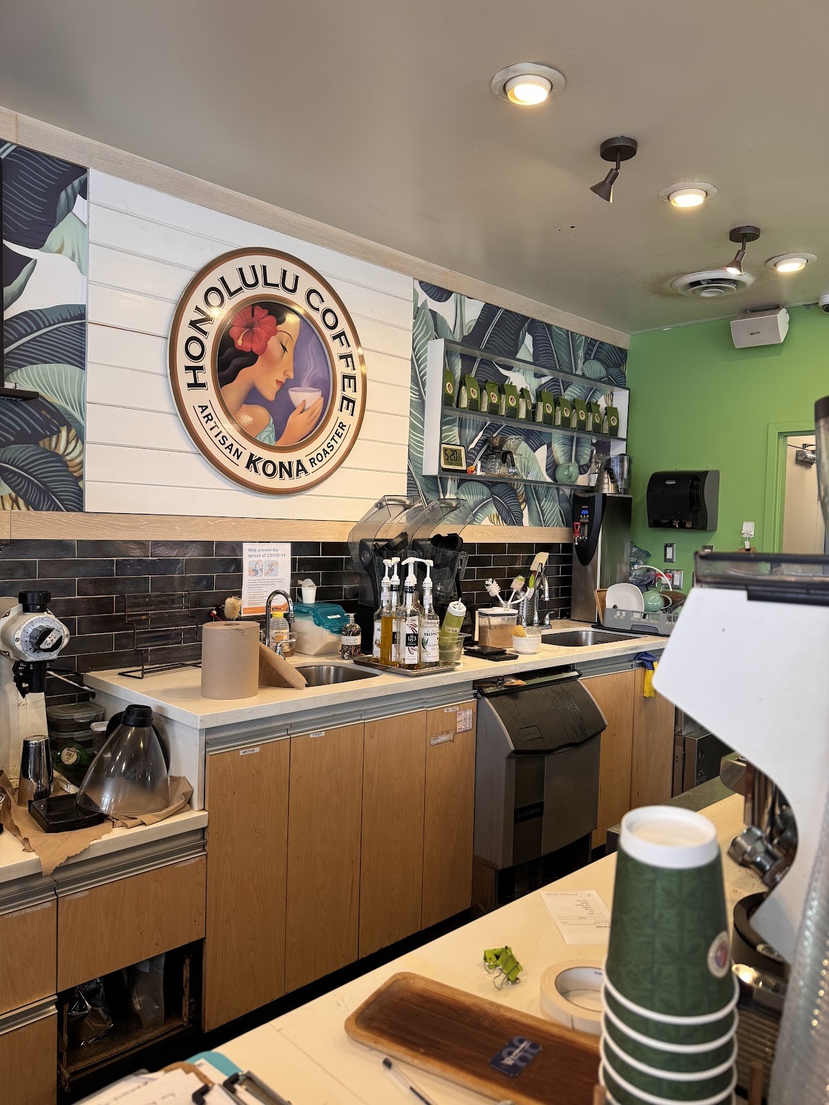 Honolulu Coffee Kerrisdale: the place