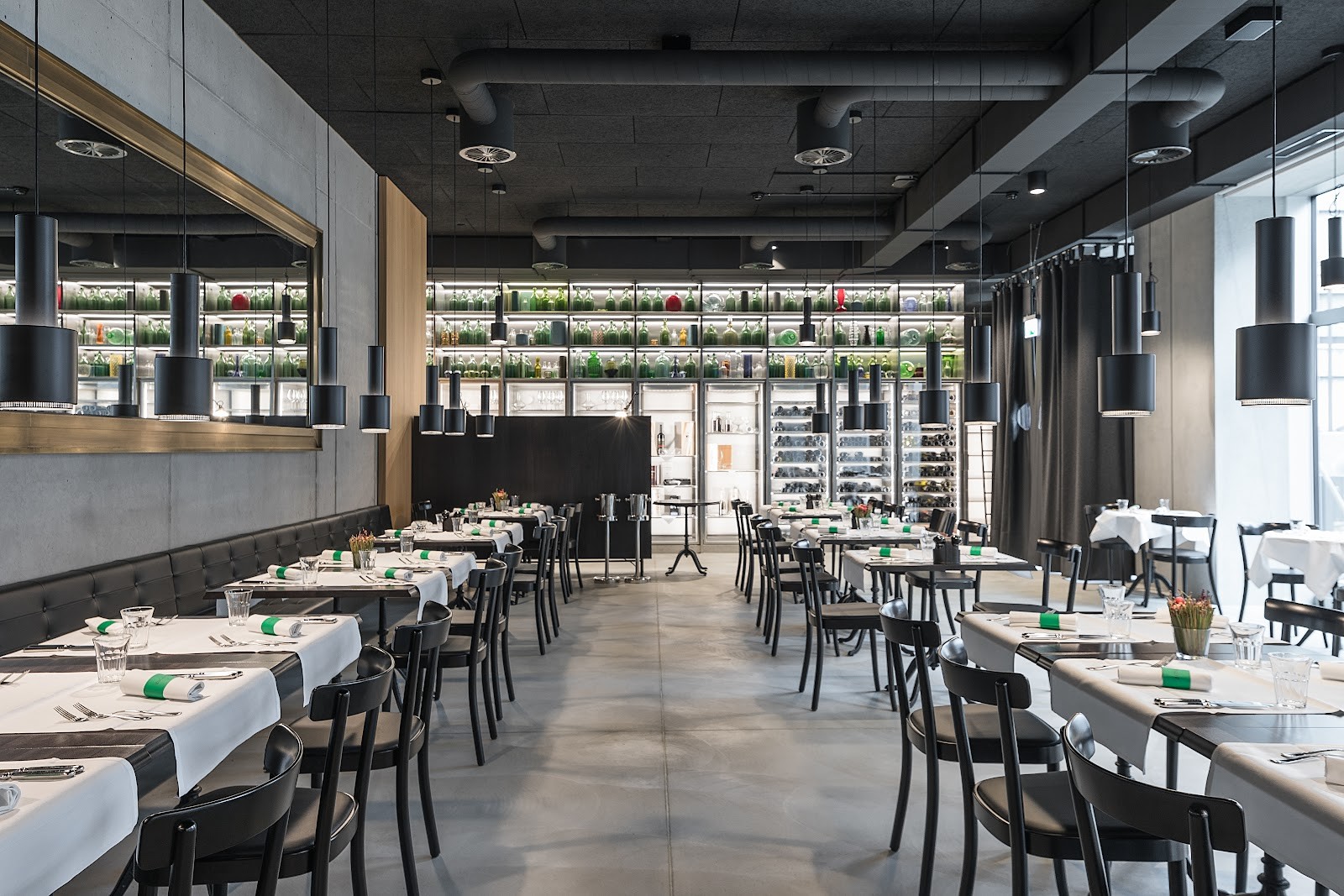 Buckhuser - Hotel Placid: the place