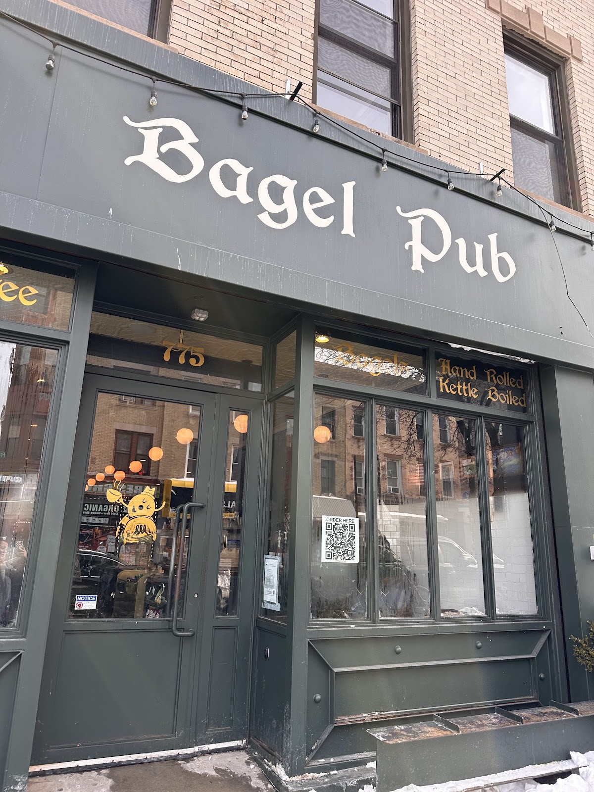 Bagel Pub: the place