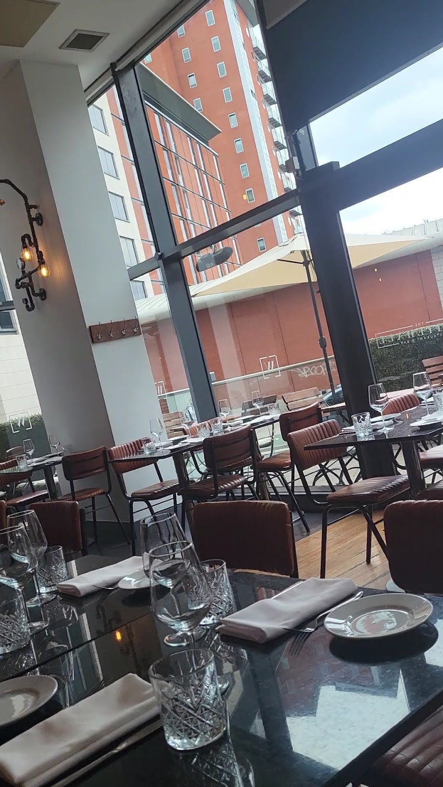 The Whitehall Restaurant & Bar: the place