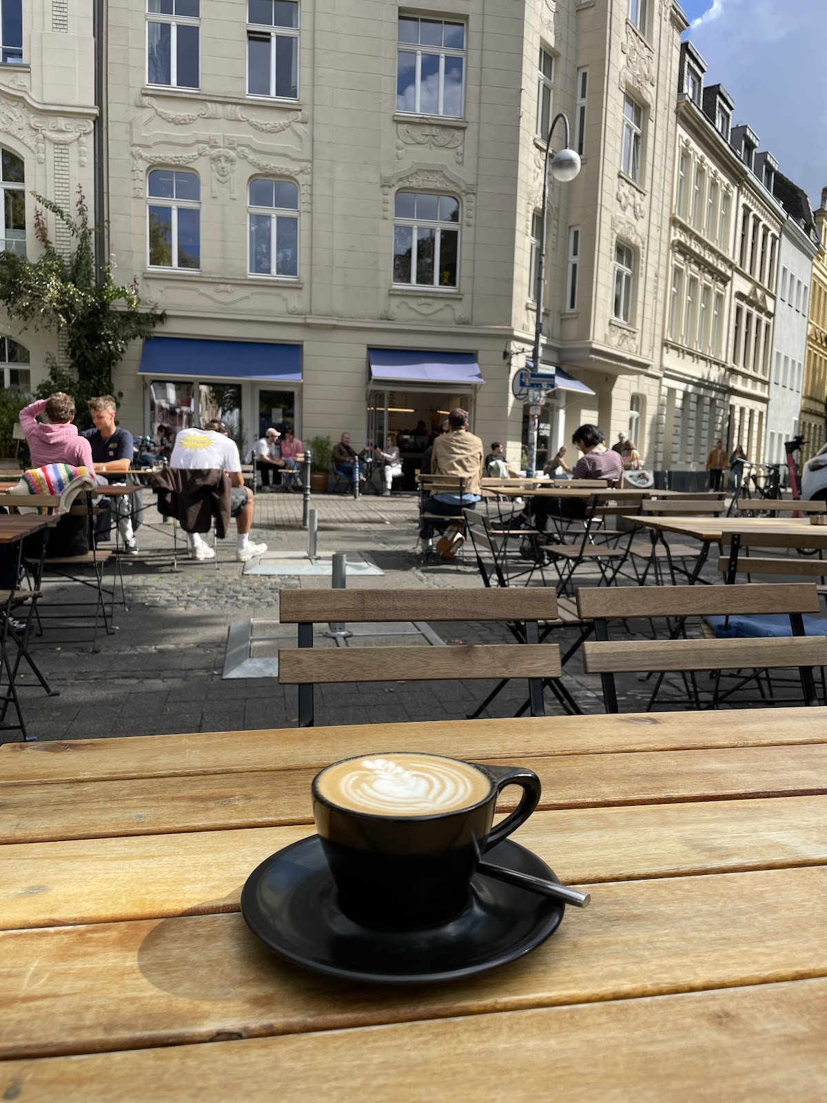 Anguli Coffee: the place