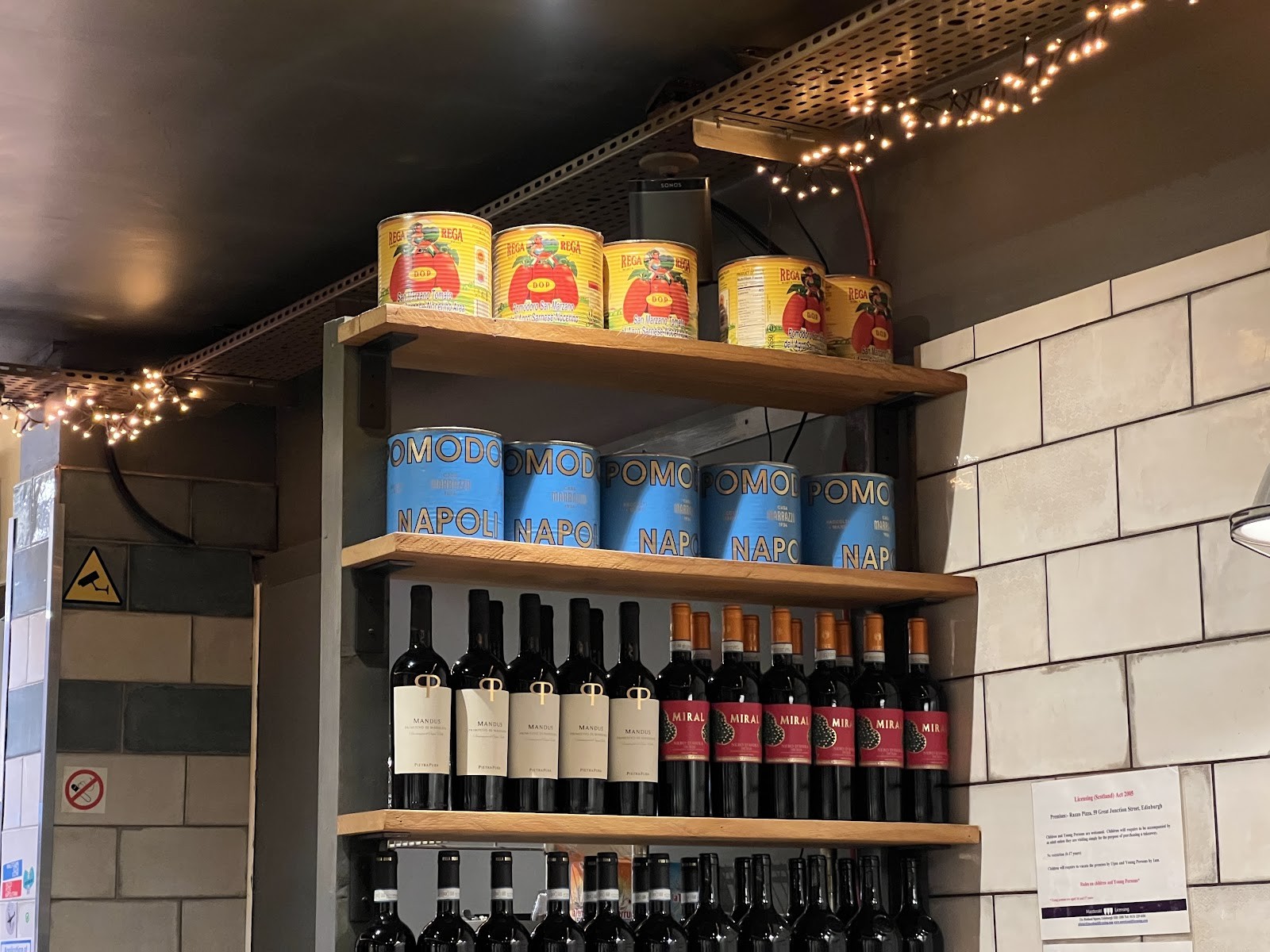 Razzo Pizza Napoletana: the place
