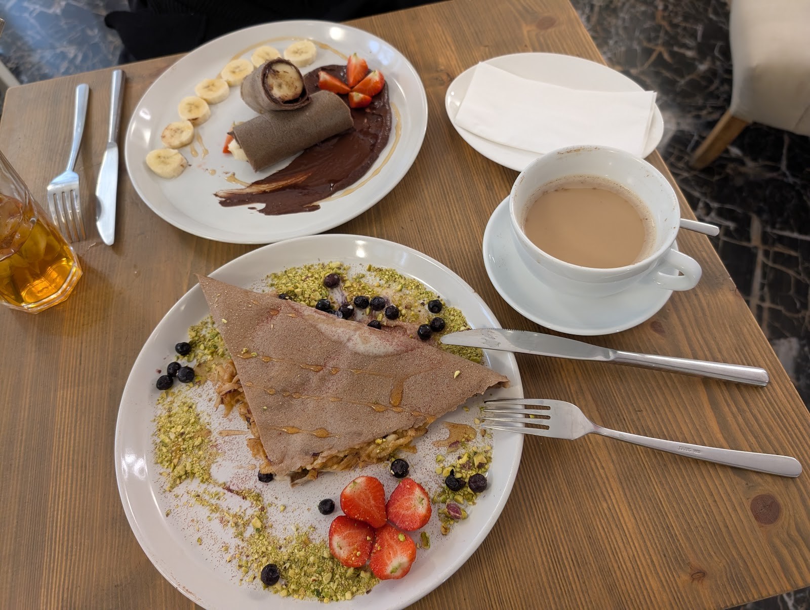 MyRaw Café: food & drinks