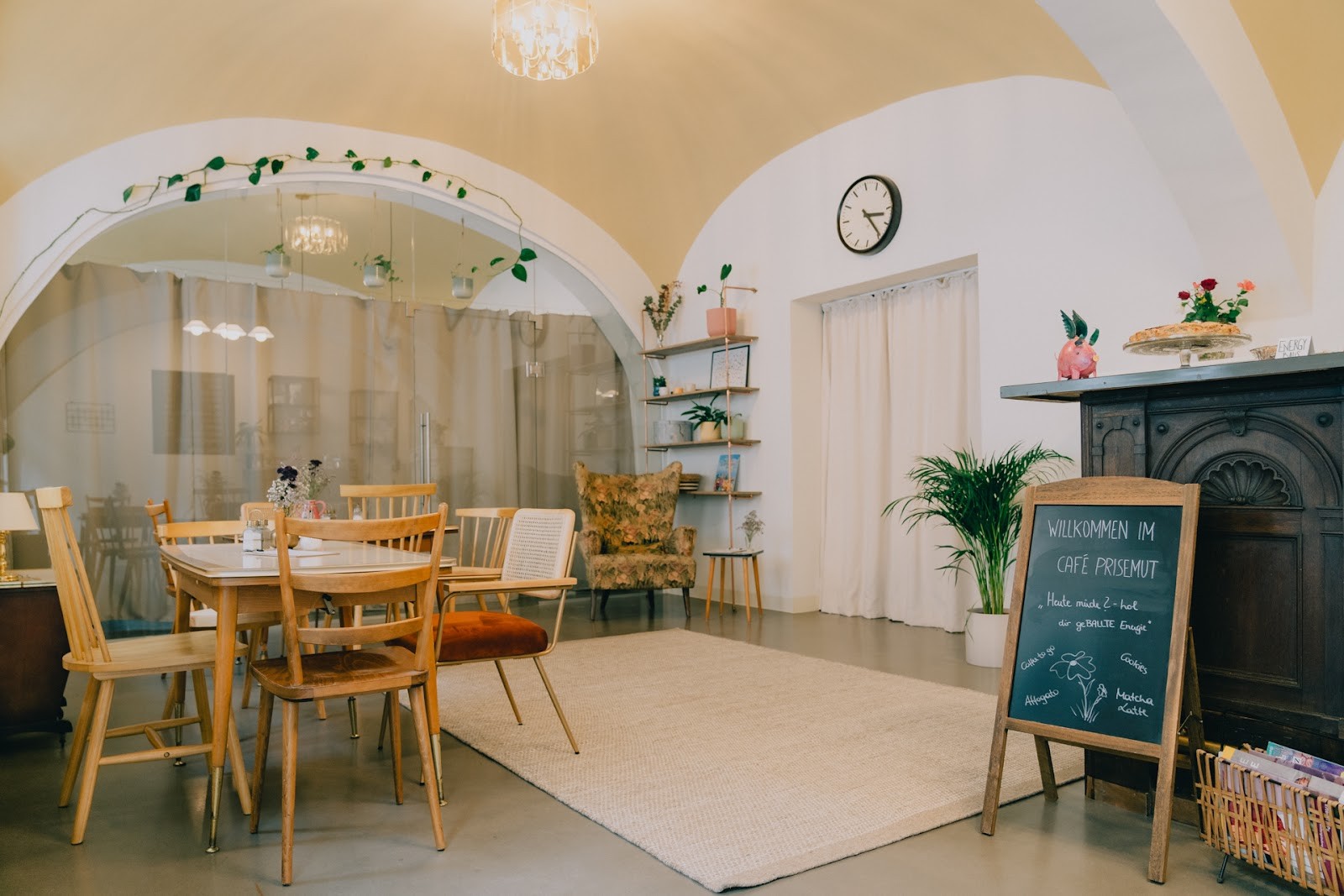 Cafe PriseMUT: the place