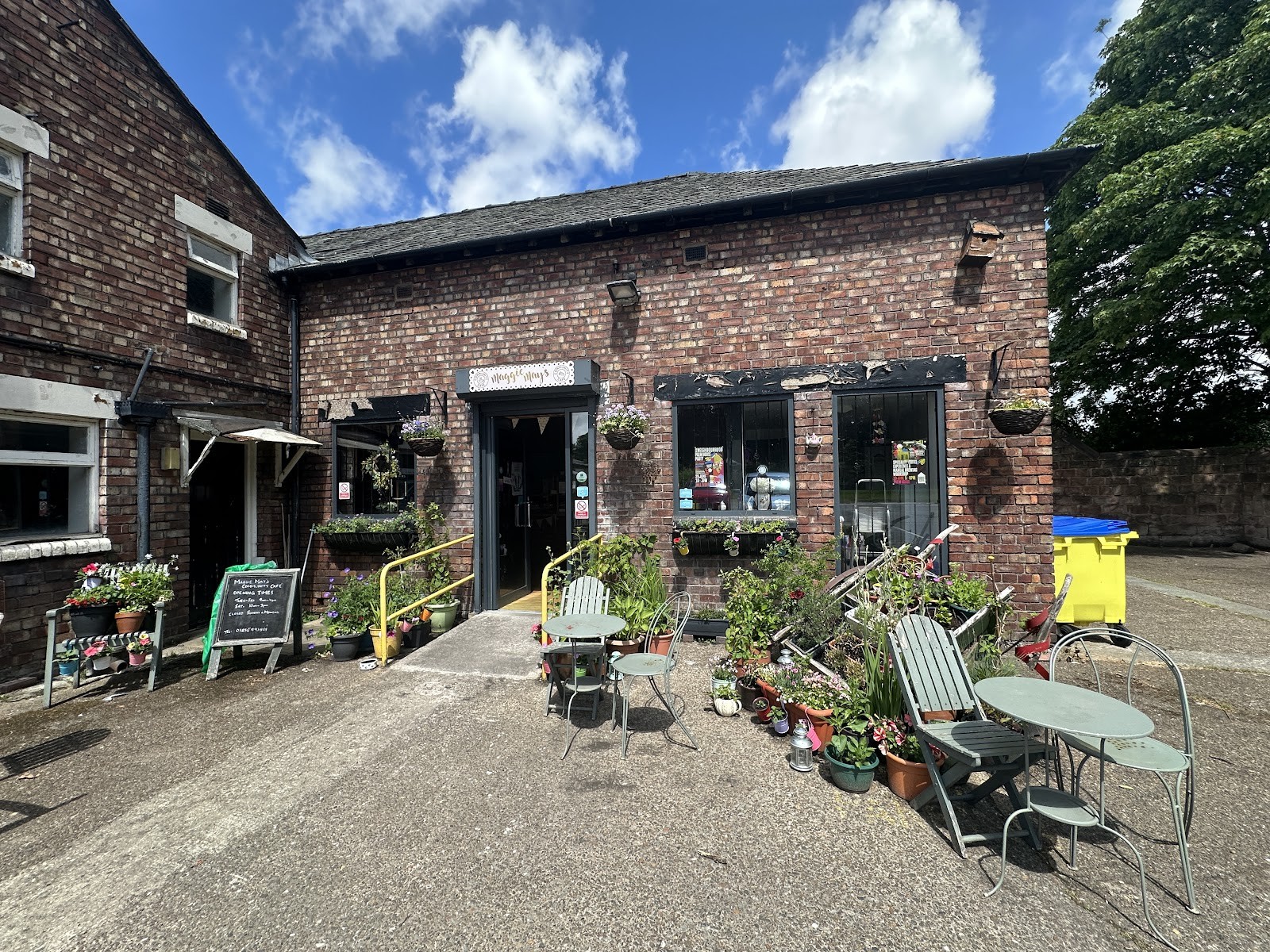 Maggie May's Community Cafe: the place