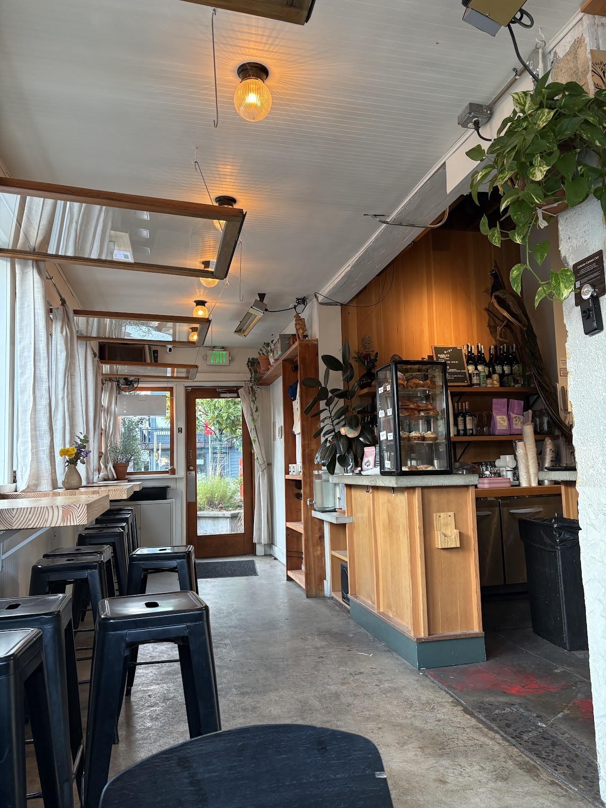 Slow Haste Coffee: the place