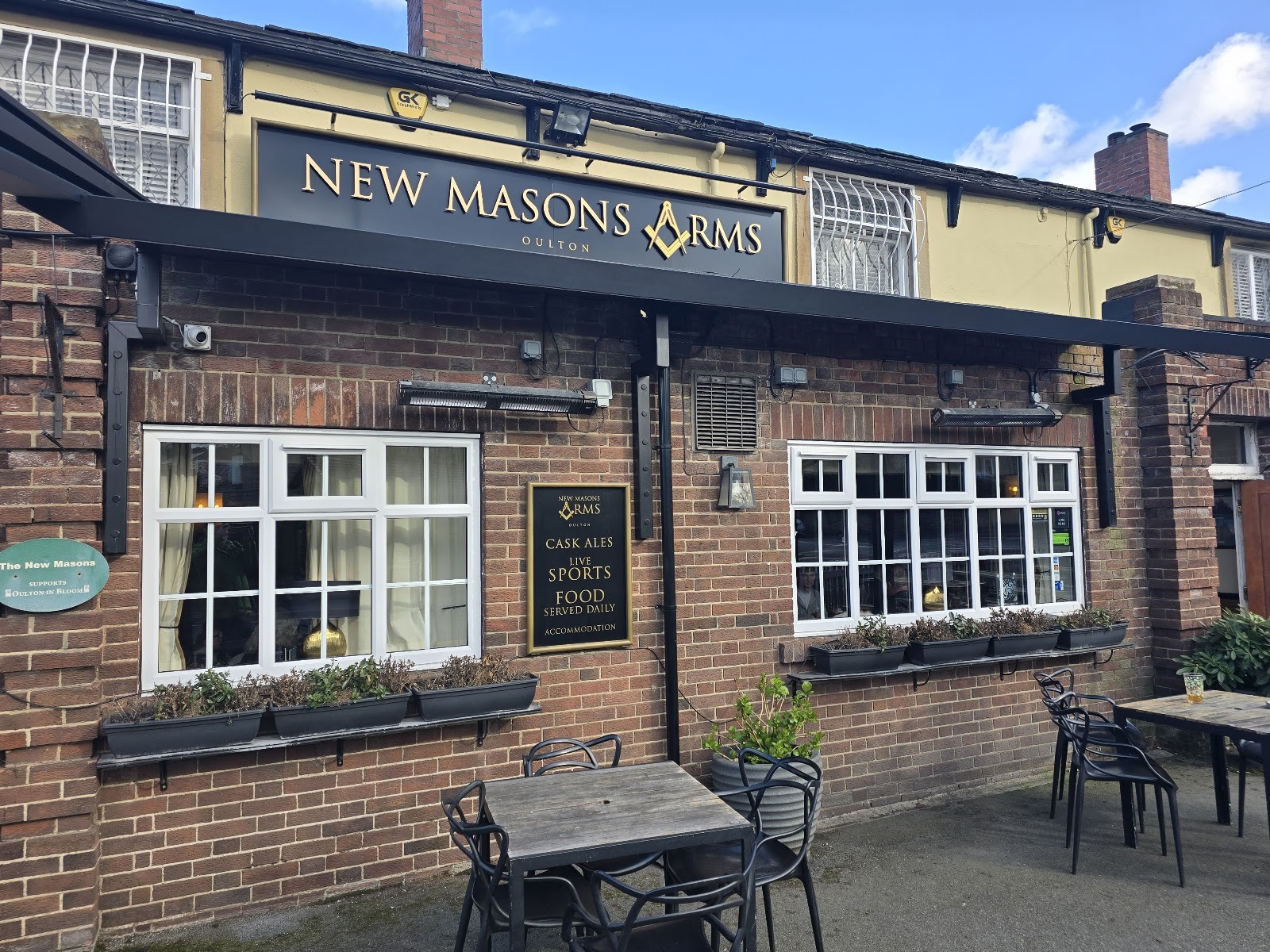 The New Mason Arms: the place