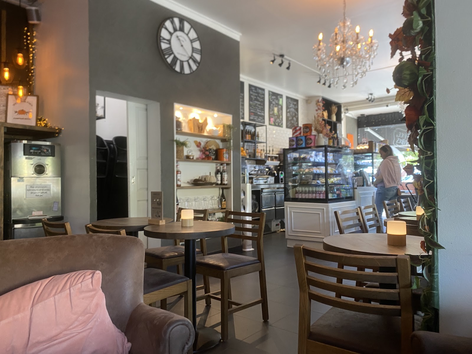 Vintage N Coffee: the place
