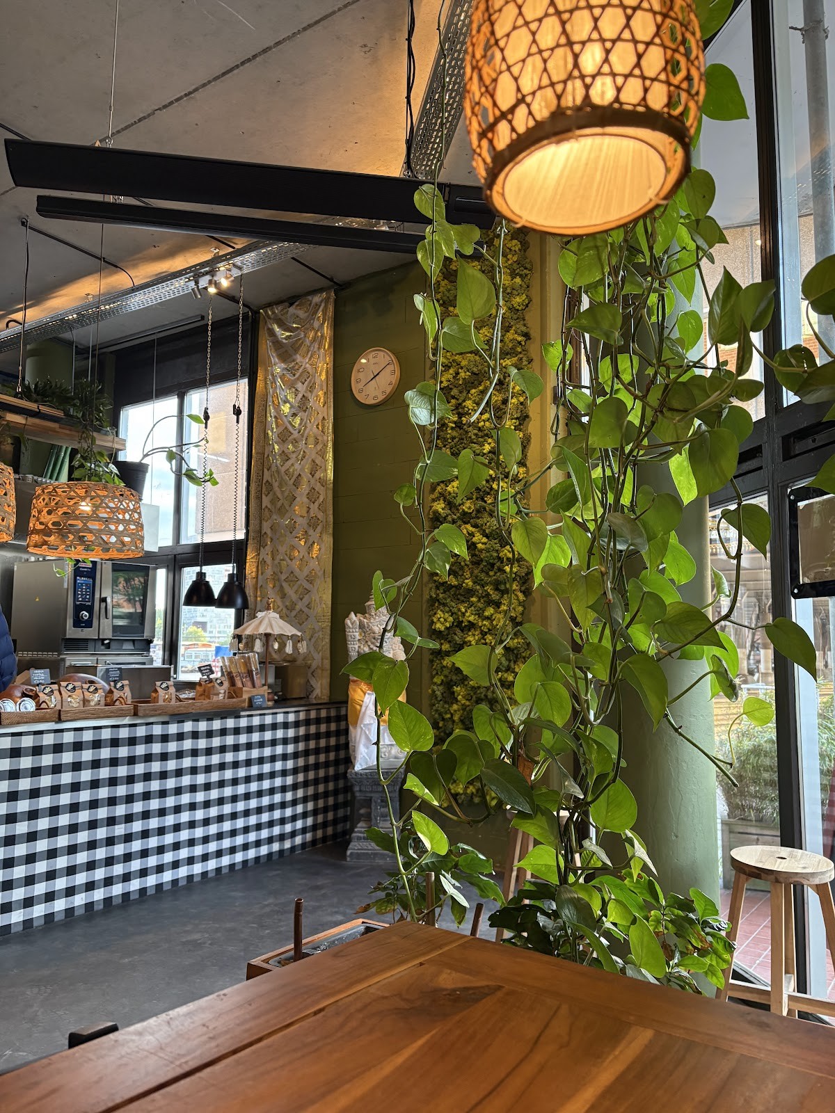 Paon Bali: the place