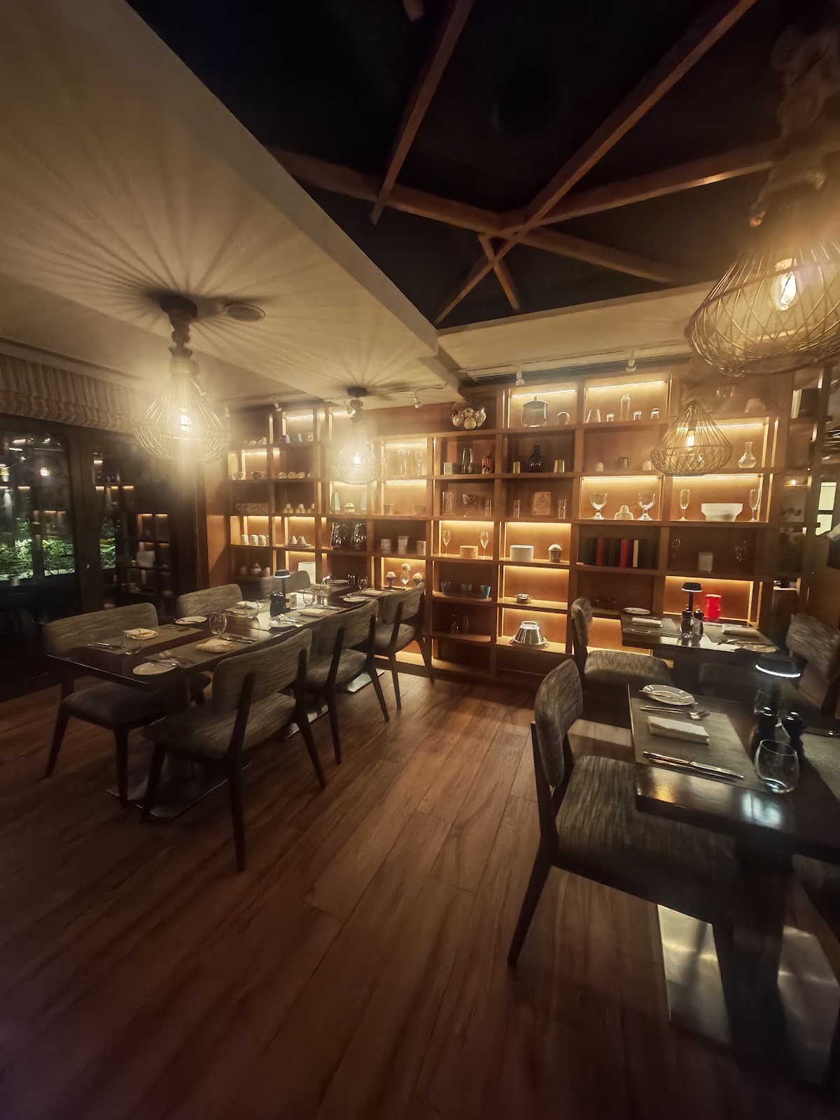 The World Eatery: the place