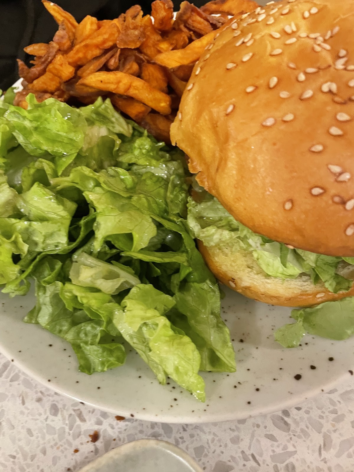 Qasti Green: food & drinks